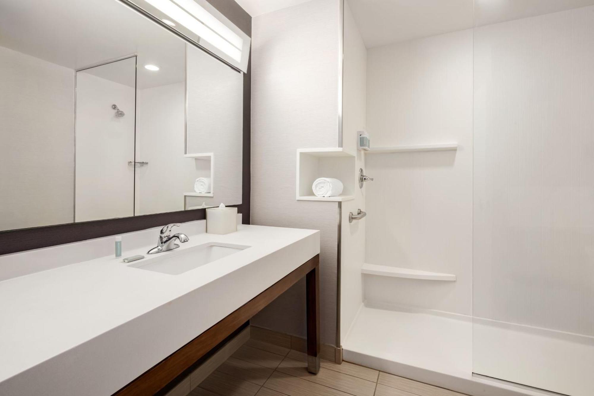 Courtyard By Marriott Columbus 피닉스시티 외부 사진