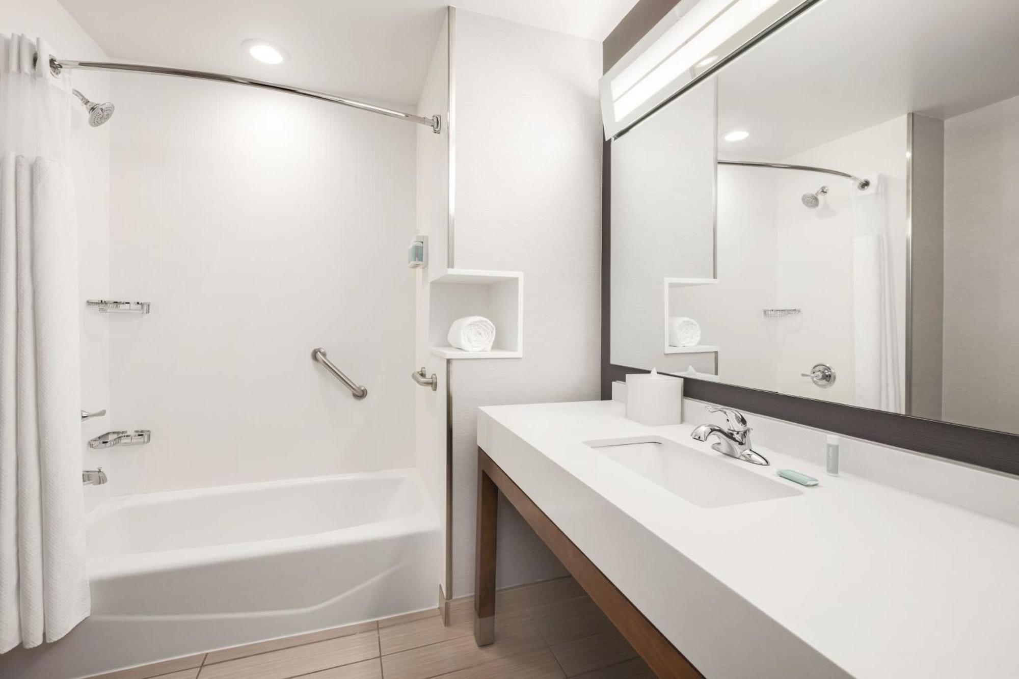 Courtyard By Marriott Columbus 피닉스시티 외부 사진