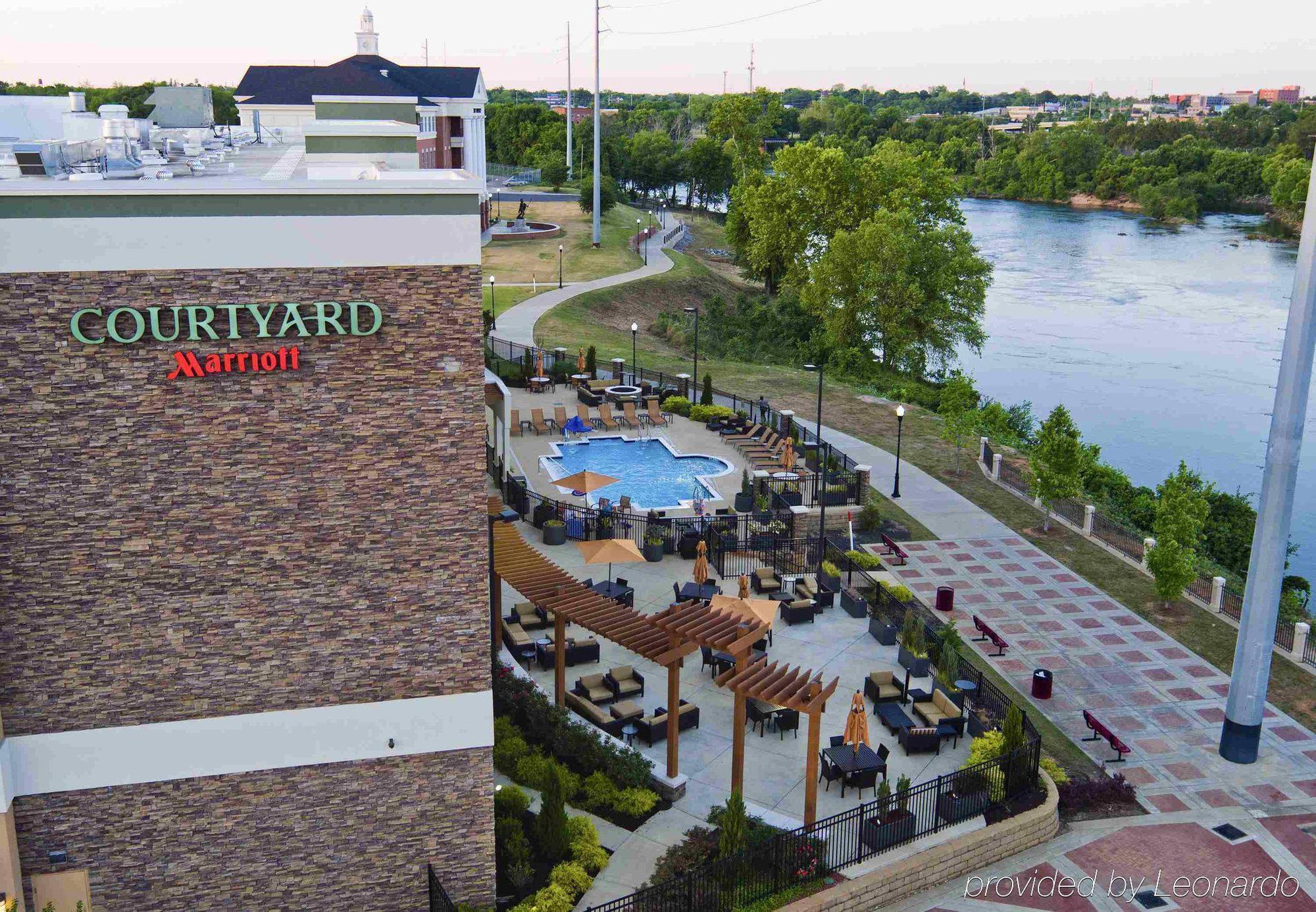 Courtyard By Marriott Columbus 피닉스시티 외부 사진