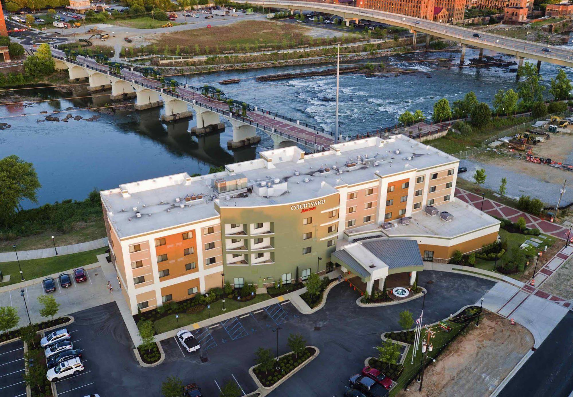 Courtyard By Marriott Columbus 피닉스시티 외부 사진